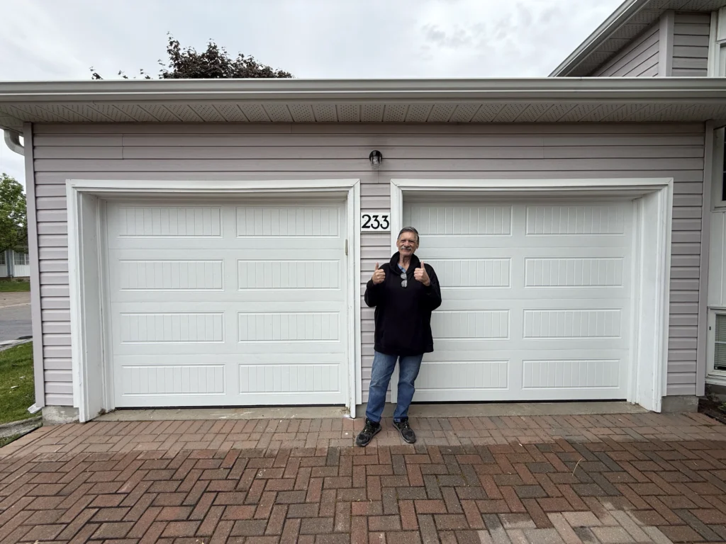 Garage Door Technician in Niagara – Top Fix Service